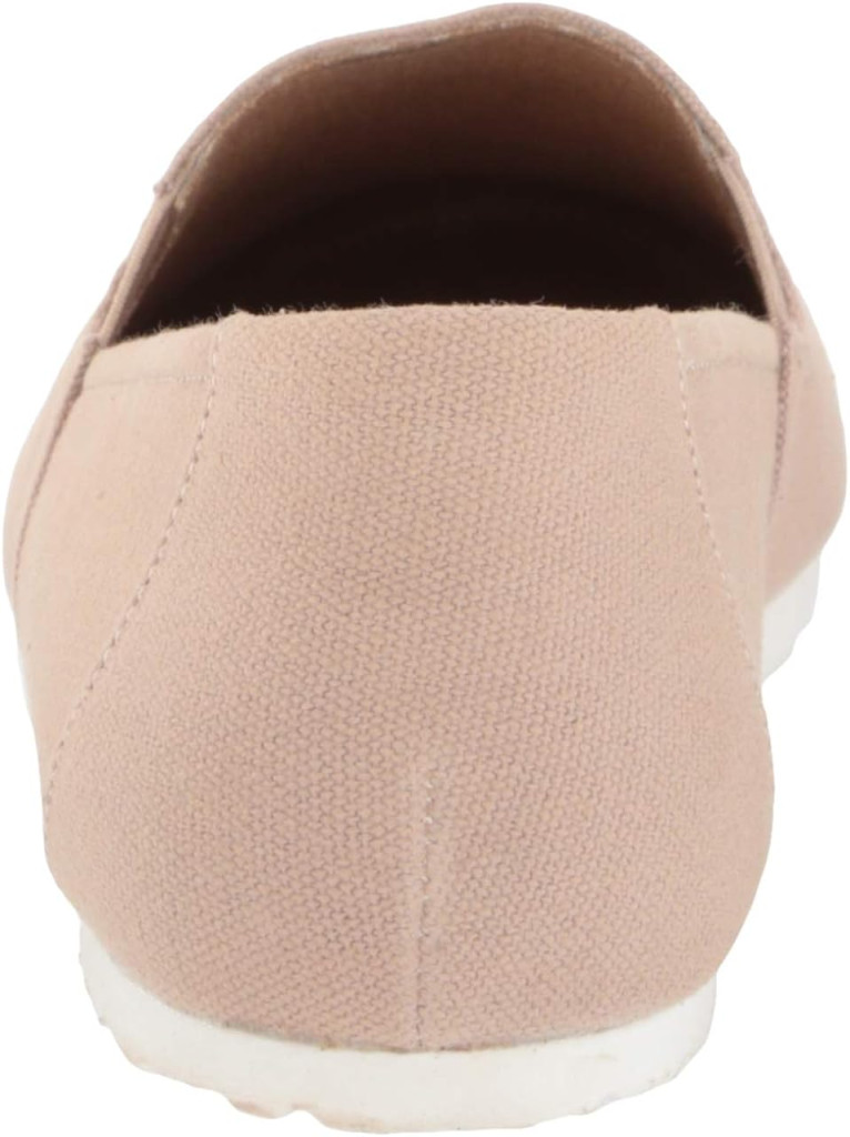 Amazon Essentials Womens Casual Slip-On Canvas Flat