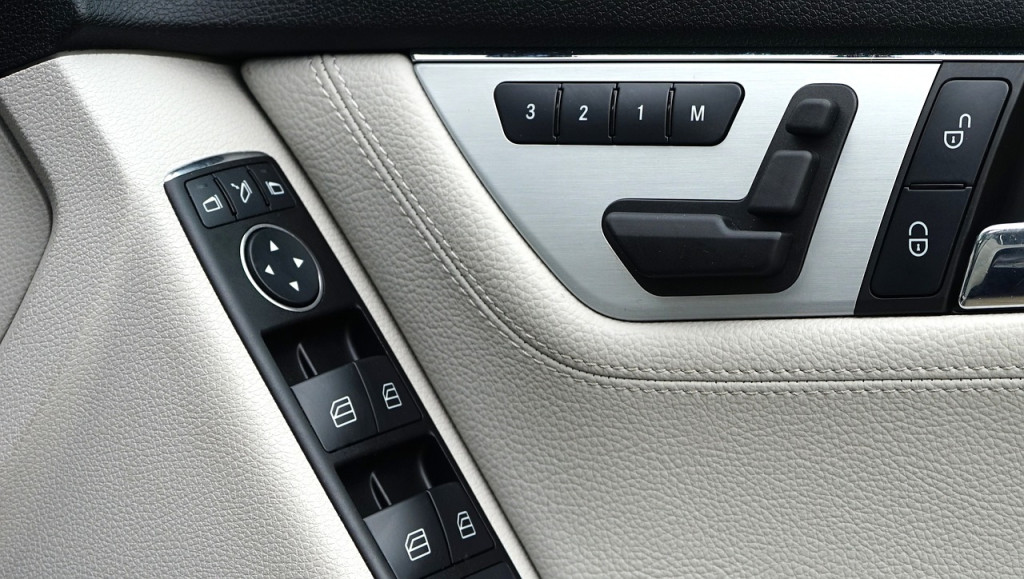 Technological Additions To Enhance Low-Top Comfort