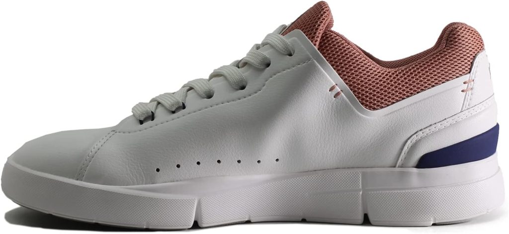 On Womens The Roger Advantage Sneakers