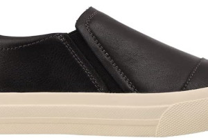 Taos Twin Gore Lux Slip-On Sneakers Review