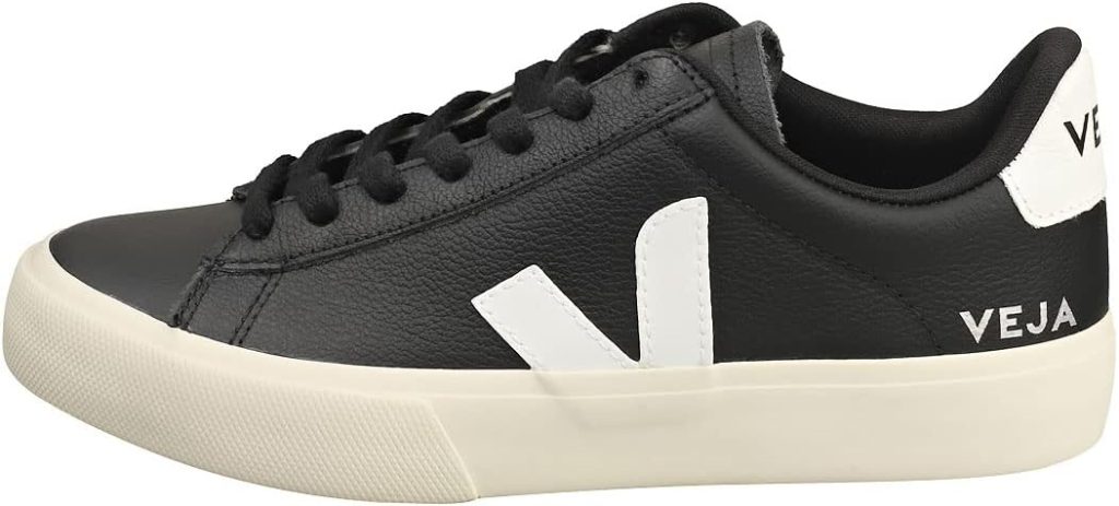 Veja Campo Chromefree Womens Trainers Black/White (910)