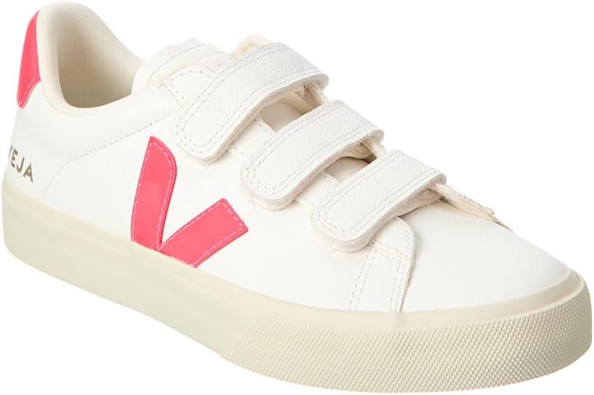 Veja Recife Leather Sneaker