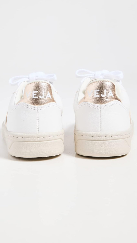 Veja Womens V-10 Sneakers