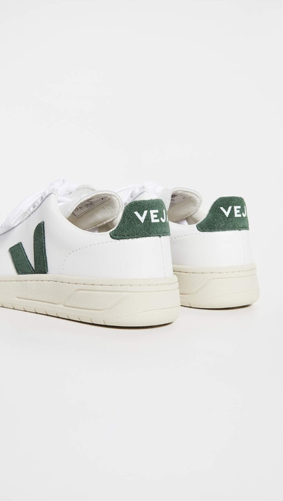 Veja Womens V-12 Sneaker