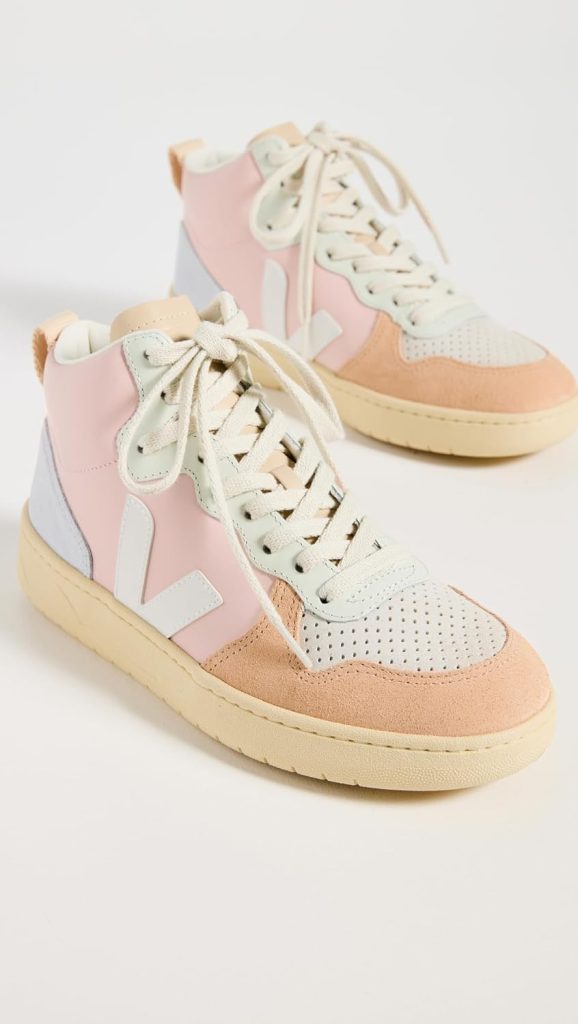 Veja Womens V-15 Sneakers