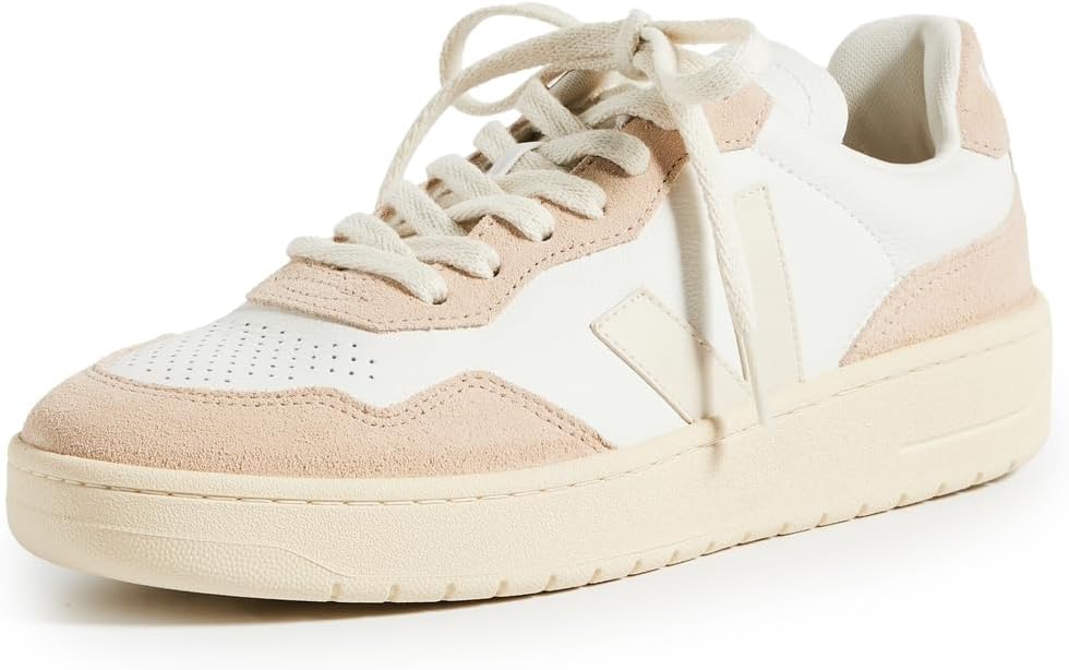 Veja Womens V-90 Sneakers