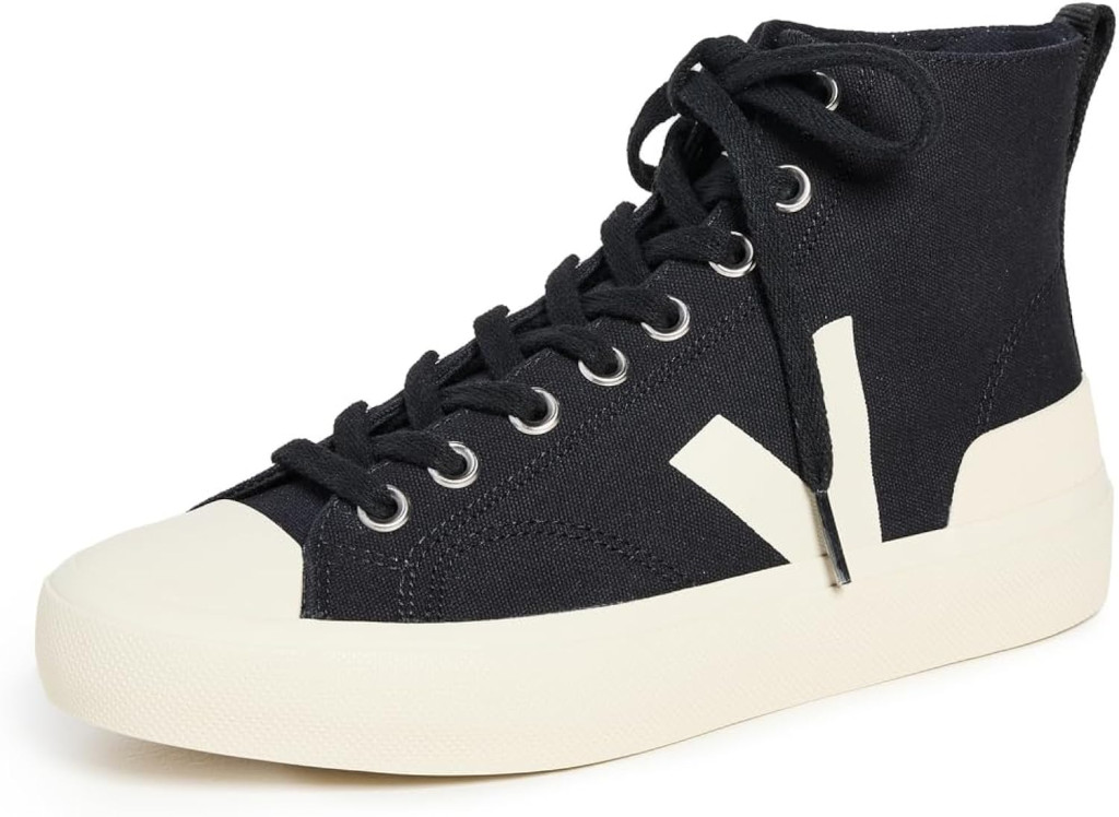 Veja Womens Wata II High Top Sneakers