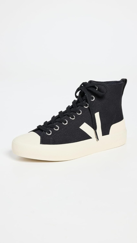 Veja Womens Wata II High Top Sneakers