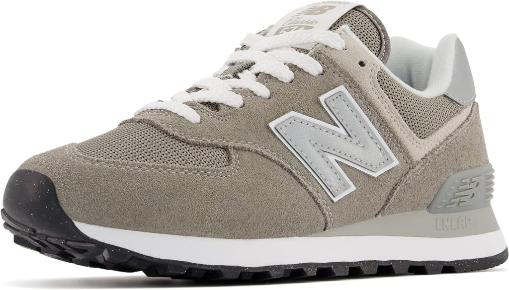 New Balance Womens 574 Core Sneaker, 5