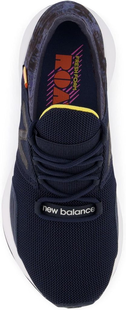 New Balance Womens Fresh Foam Roav V1 Sneaker