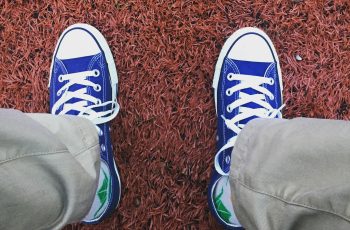 Comparative Analysis: Knit Sneakers Vs. Traditional Fabric Sneakers