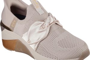 Skechers Women’s A Wedge-Enzie Hands Free Slip-ins Sneaker Review