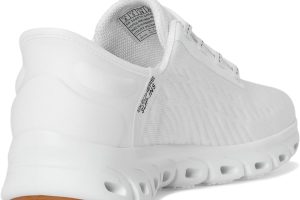 Skechers Women’s Glide-Step-Tranquility Review