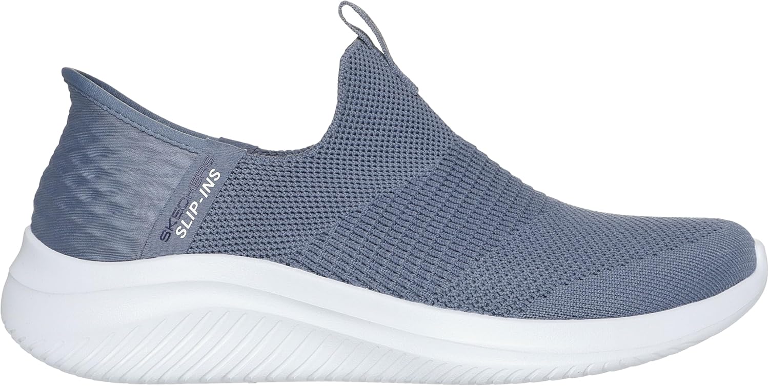 Skechers Womens Ultra Flex 3.0-Cozy Streak Sneaker, 0